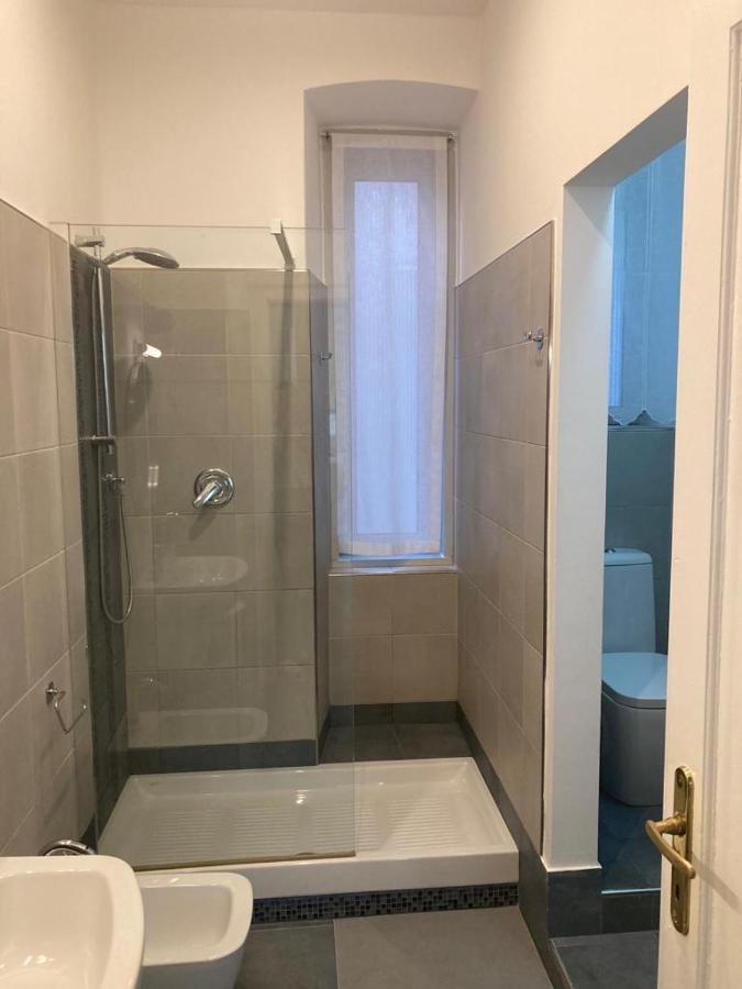 Casa Augusto Apartment Триест Екстериор снимка