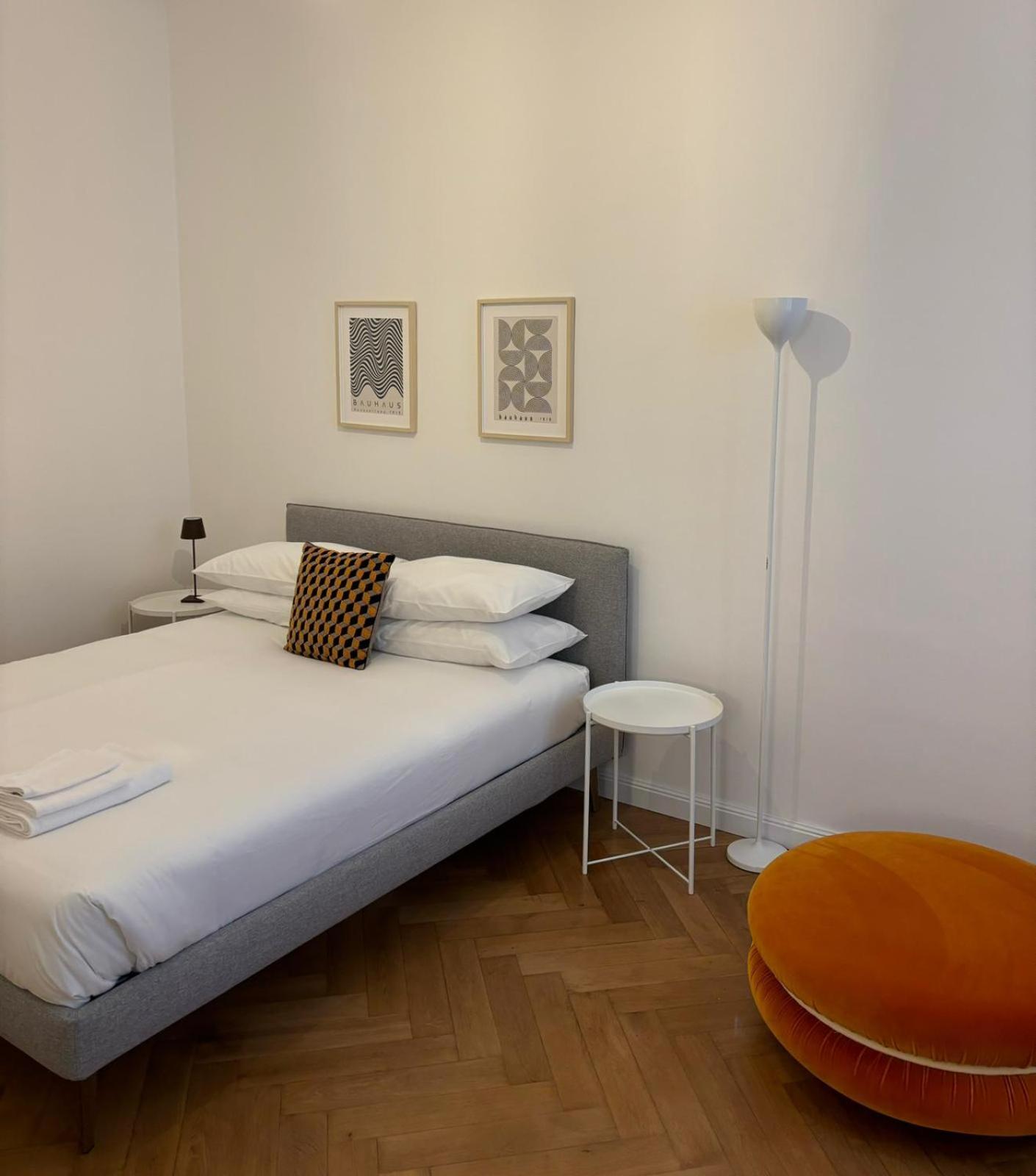 Casa Augusto Apartment Триест Екстериор снимка